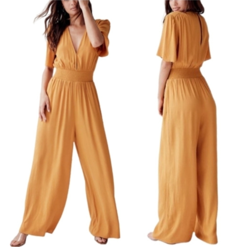 Aritzia WILFRED Illana Smocked Waist Wide-Jumpsuit Women's Size S